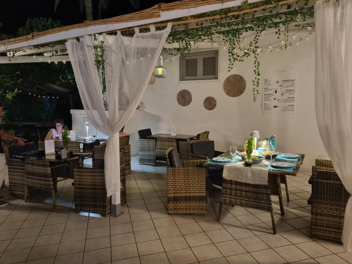 Villa Bina Sea Hotel Sant'Angelo  Екстериор снимка